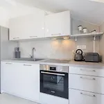 Apartman View