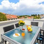 Apartman View Sutivan
